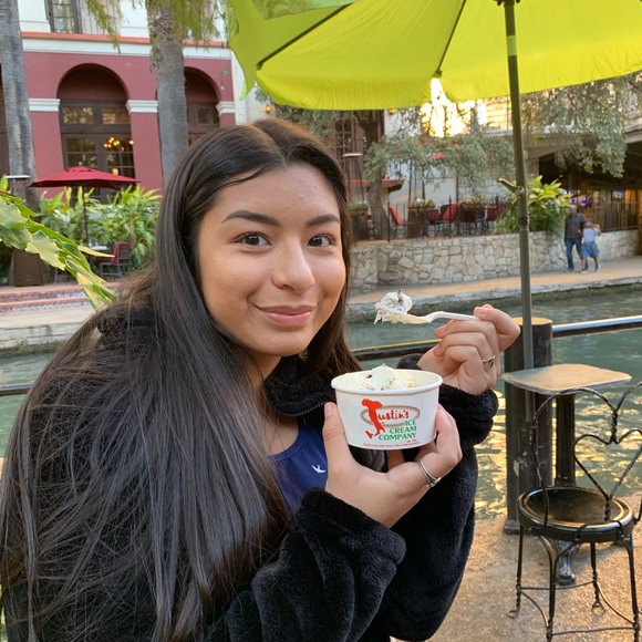 angelinarayy23